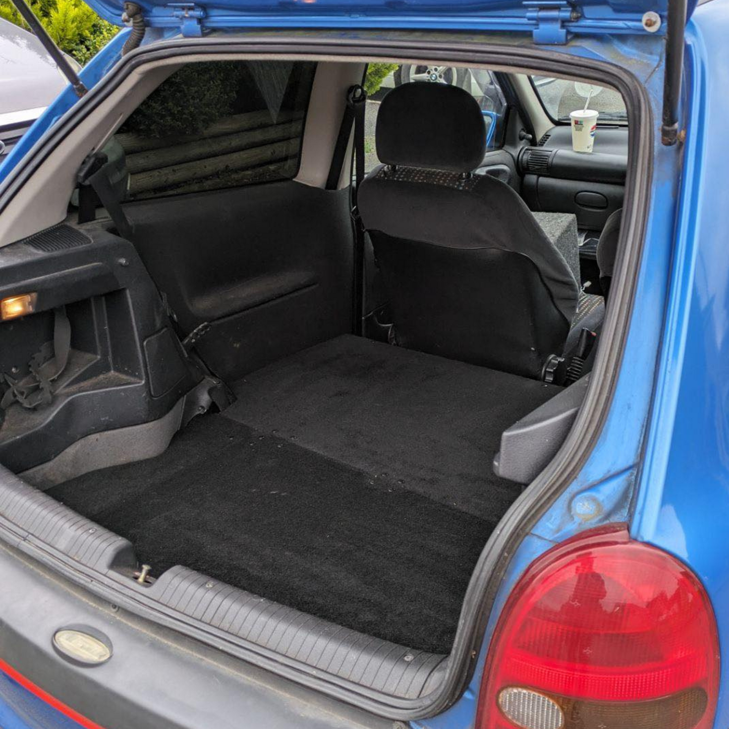 Vauxhall Corsa B Rear seat delete