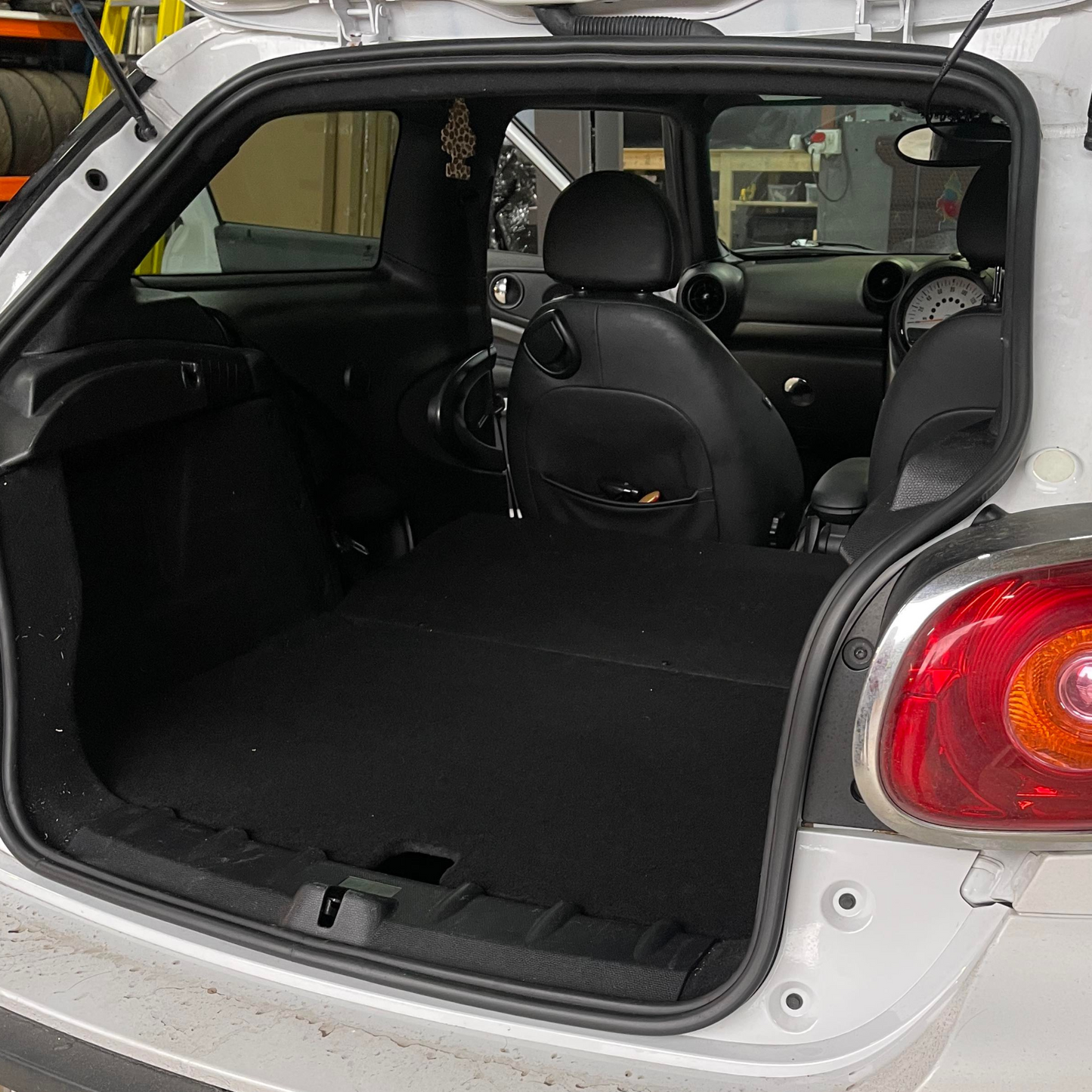 Mini Paceman Cooper S R61 Rear seat delete