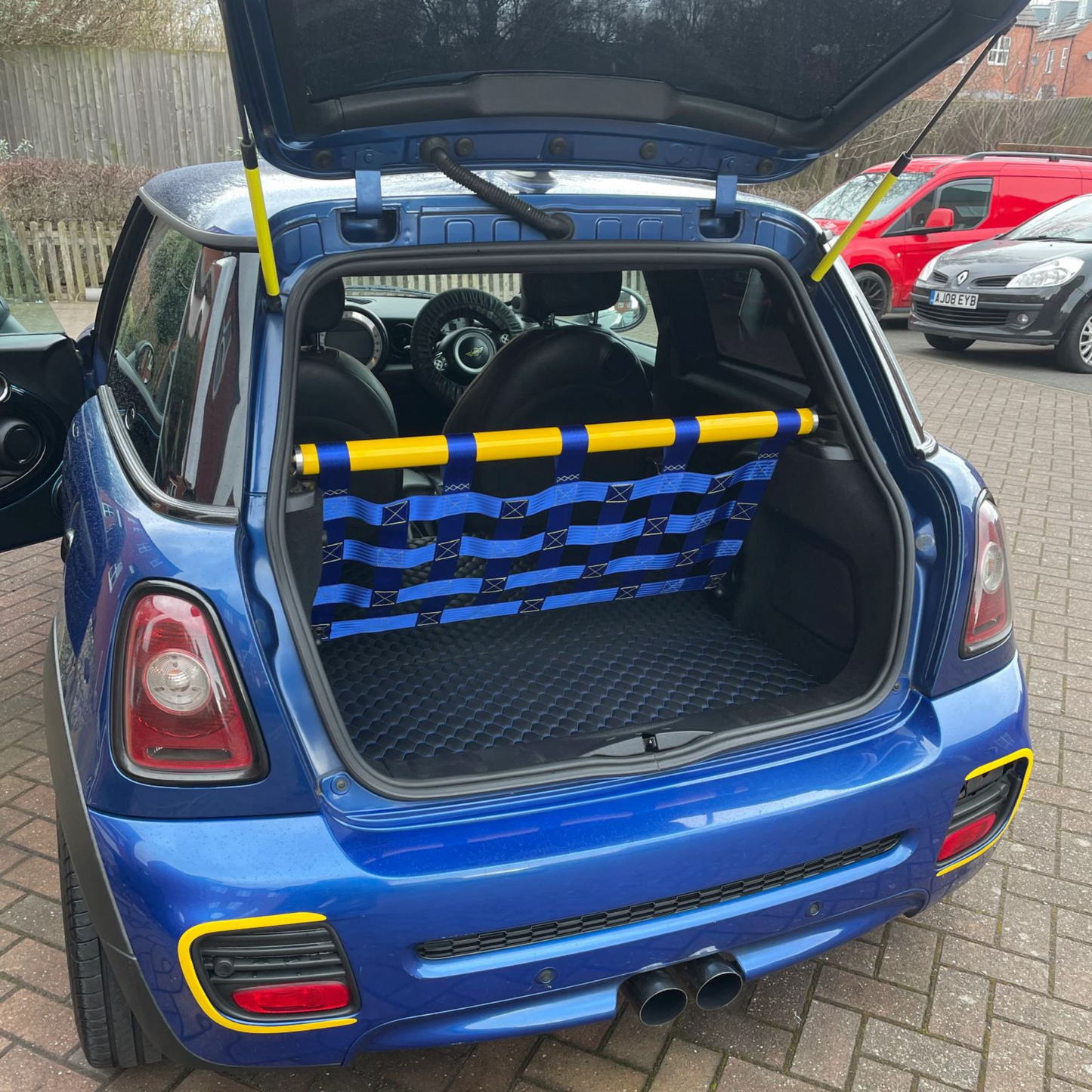 Mini Cooper S R56 Strut bar and Cargo net