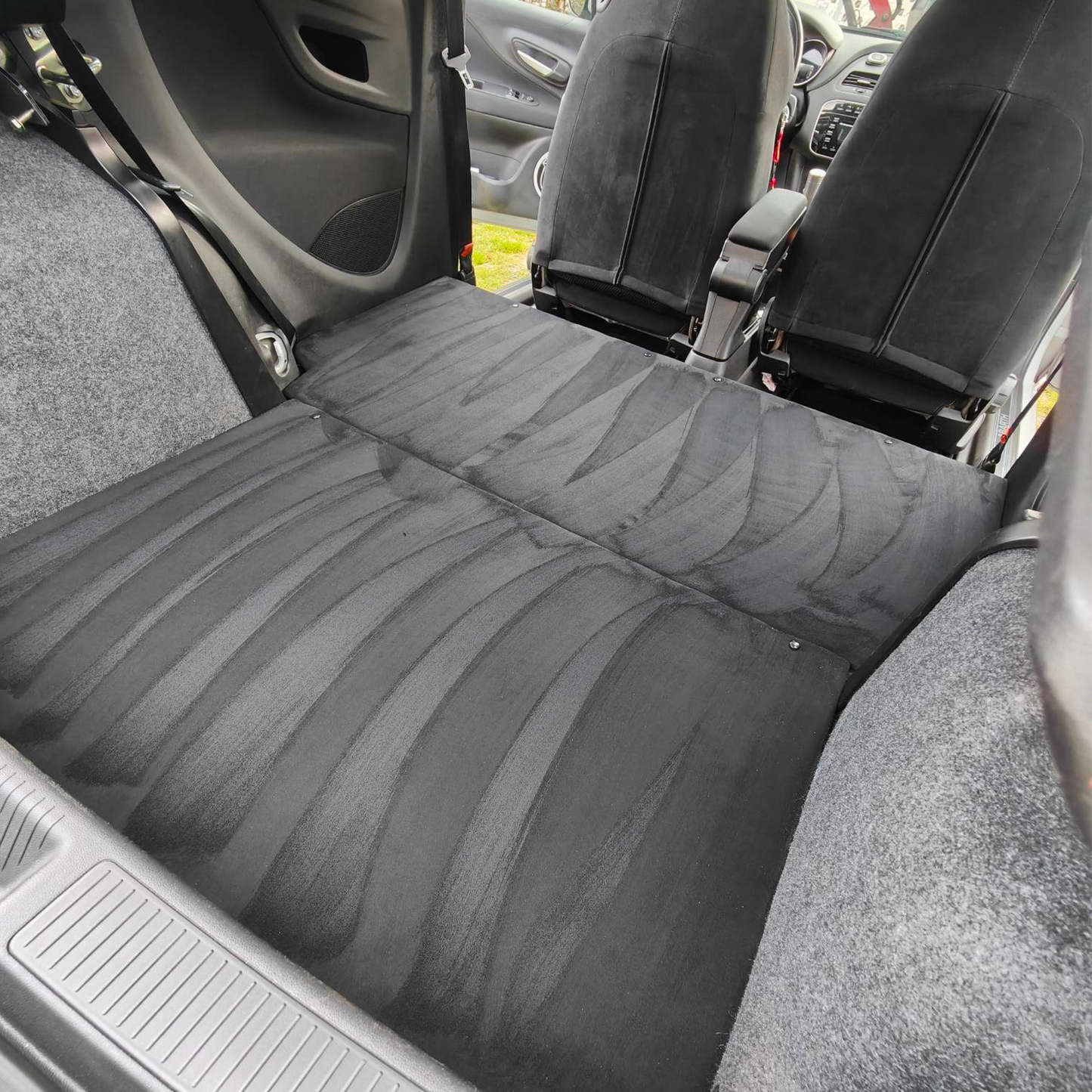 Abarth Punto Rear seat delete